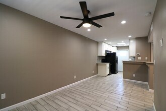 101 N Oak St in Gilbert, AZ - Building Photo - Building Photo
