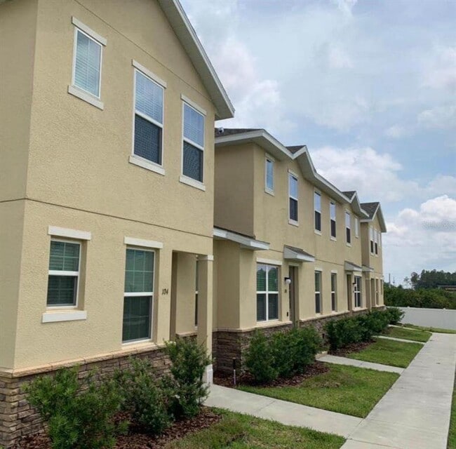 property at 112 Holly Village Dr