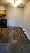 7300 Sunset Strip Ave NW in North Canton, OH - Building Photo - Building Photo