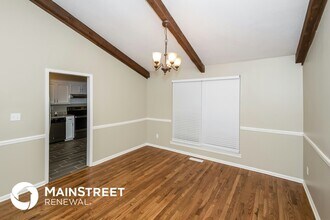 929 Edwards Lake Rd in Birmingham, AL - Building Photo - Building Photo