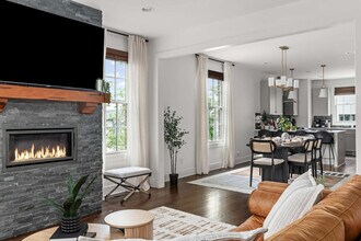 1015D 12th Ave S in Nashville, TN - Building Photo - Building Photo