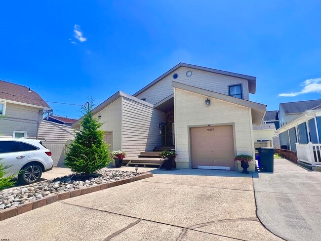 property at 9310 Monmouth Ave