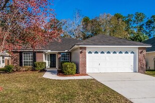 1748 Northglen Cir in Middleburg, FL - Building Photo