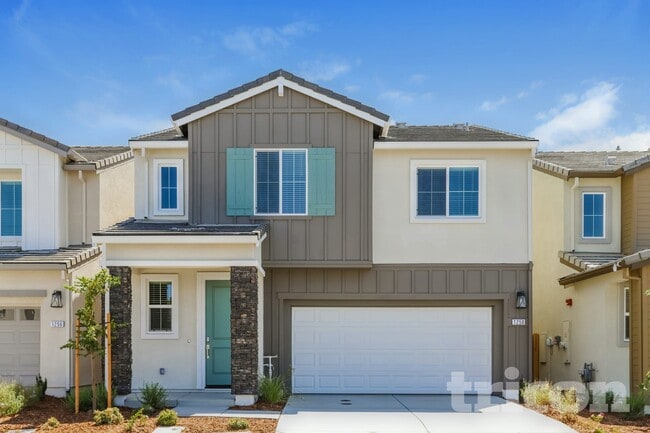 property at 1250 Victorian St