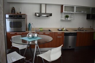 1528 Brickell Ave, Unit 101 in Miami, FL - Building Photo - Building Photo