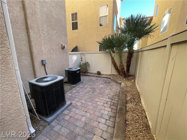 8929 Jamie Lee Ave in Las Vegas, NV - Building Photo - Building Photo