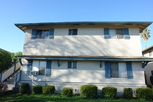 1359 San Tomas Aquino Pkwy in San Jose, CA - Building Photo