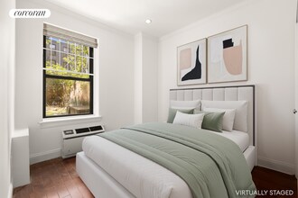 328 W 19th St in New York, NY - Building Photo - Building Photo