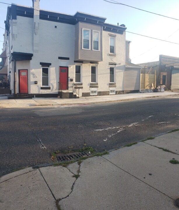 2428 N 26th St in Philadelphia, PA - Building Photo