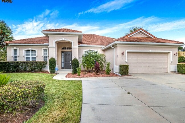 property at 1896 N Ravenwood Pt