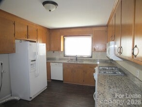 6561 Morehead Rd in Harrisburg, NC - Building Photo - Building Photo