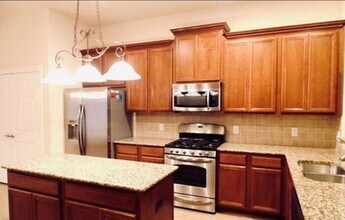 4689 Edith St in Plano, TX - Building Photo - Building Photo