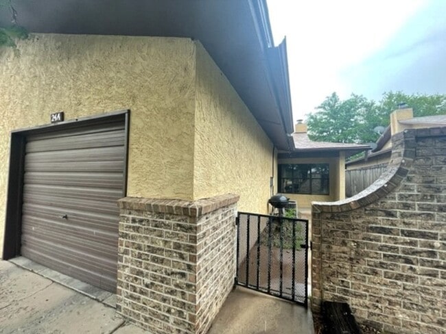 24 Bent Tree Rd in Roswell, NM - Building Photo - Building Photo