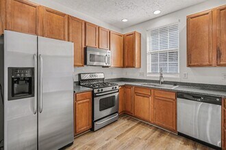 7277 Charlotte Pike in Nashville, TN - Building Photo - Building Photo