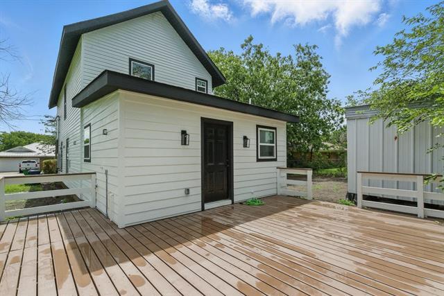 903 N Miller St in Decatur, TX - Building Photo - Building Photo