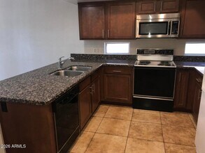 18223 N 16th Pl in Phoenix, AZ - Building Photo - Building Photo