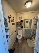 1155 W Hendrickson Rd in Sequim, WA - Building Photo - Building Photo