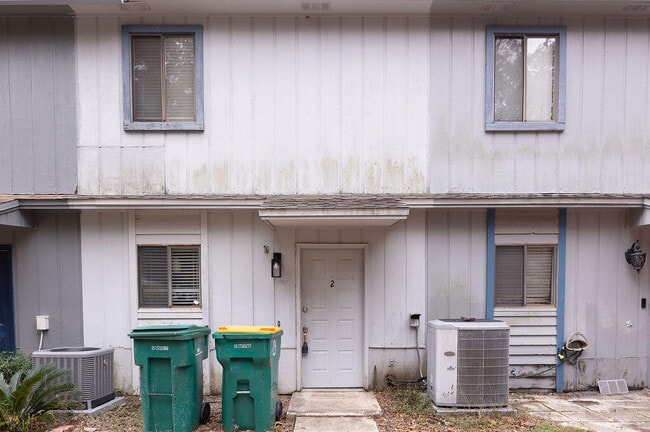 property at 44 Berwick Cir