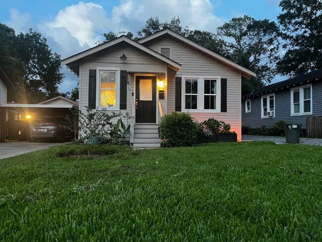 property at 829 Steele Blvd