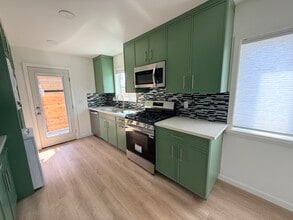 1346 W 222nd St in Torrance, CA - Building Photo - Building Photo