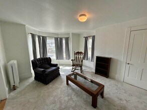 61 Silver St in Dover, NH - Building Photo - Building Photo