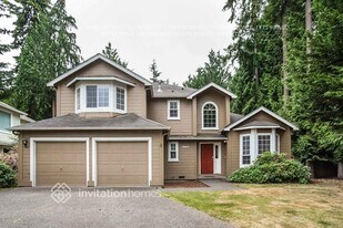 12910 109th St Ct E in Puyallup, WA - Building Photo