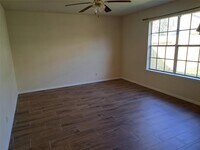 6827 Songbrook Dr photo'