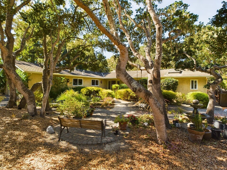 2928 Congress Rd in Pebble Beach, CA - Building Photo