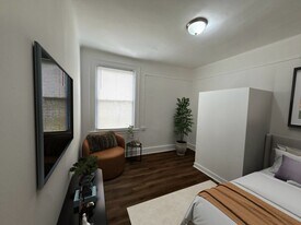 3514 Clifton Ave, Unit Clifton Avenue - 2 Bedroom in Baltimore, MD - Building Photo