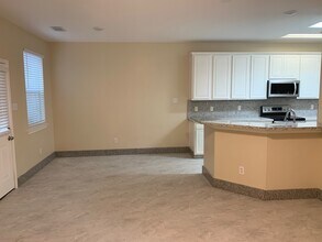 42 Blue Creek Pl in Spring, TX - Building Photo - Building Photo