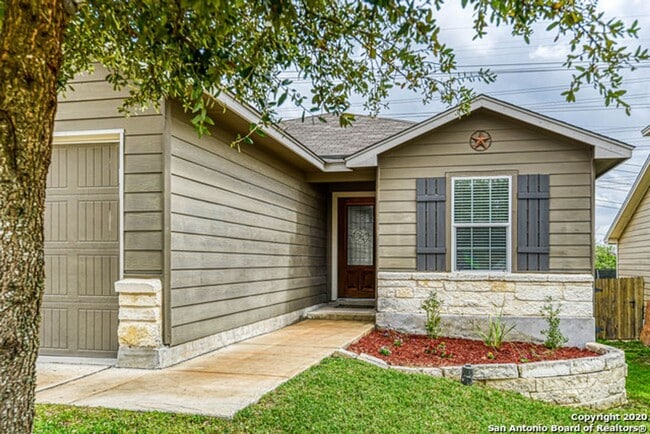 2202 York Bend in San Antonio, TX - Building Photo - Building Photo