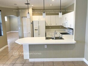 11205 Sunview Way in Hollywood, FL - Building Photo - Building Photo