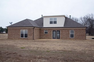 Squire Manor in Olive Branch, MS - Building Photo - Building Photo