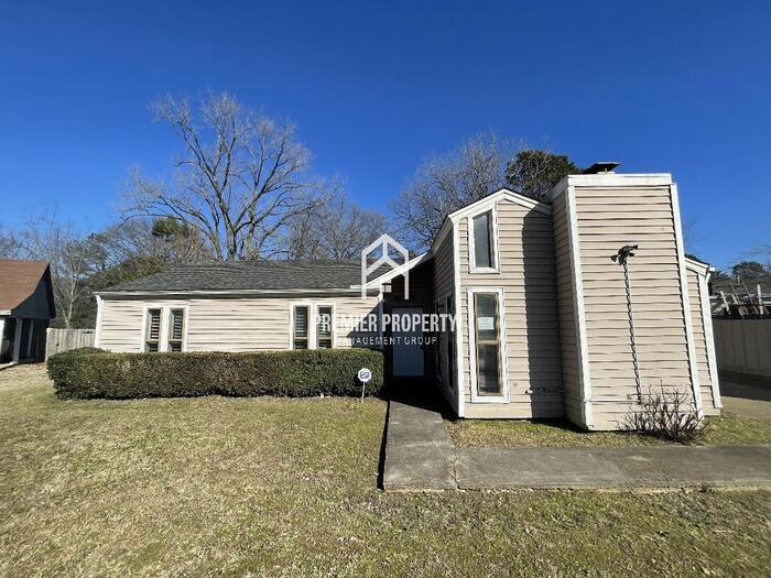 4074 Silverleaf Cove in Memphis, TN - Building Photo
