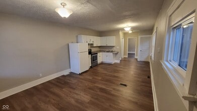 3609 E Vermont St in Indianapolis, IN - Building Photo - Building Photo