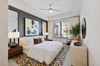 1317 Post Oak Blvd in Houston, TX - Building Photo - Building Photo