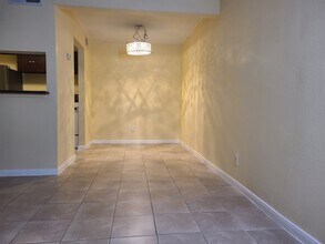 752 Memorial Mews St in Houston, TX - Building Photo - Building Photo