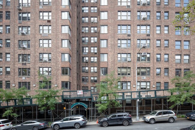 152 E 94th St in New York, NY - Building Photo - Building Photo