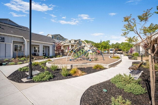 6433 Tawhana Ln in Gilroy, CA - Building Photo - Building Photo