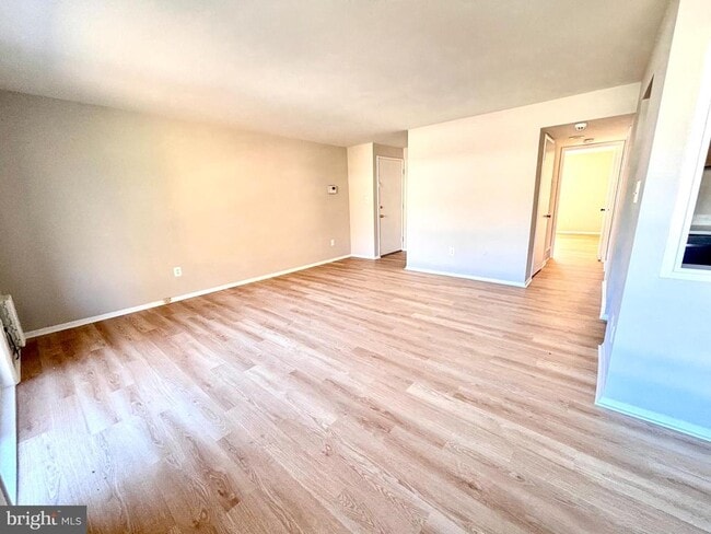 546 Wilson Bridge Dr in Oxon Hill, MD - Building Photo - Building Photo