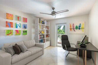 1415 Sunset Harbour Dr, Unit 203 in Miami Beach, FL - Building Photo - Building Photo