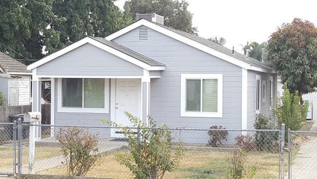 property at 1621 Hobson Ave