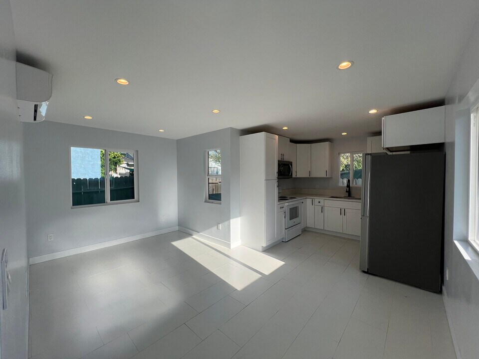 2821 Knode St in Torrance, CA - Building Photo