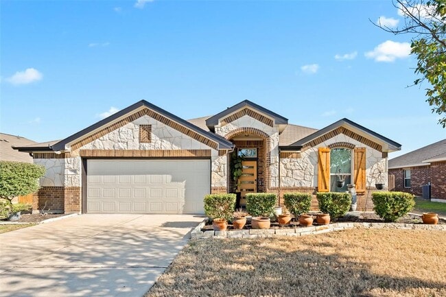 355 Evening Star in Kyle, TX - Building Photo - Building Photo