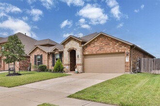 4627 Grigio Pines Dr in Katy, TX - Foto de edificio - Building Photo