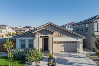 The Preserve at Stonewood in Oakley, CA - Building Photo - Building Photo