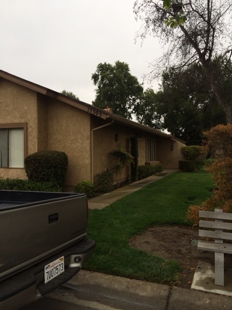 17303 Village 17 in Camarillo, CA - Building Photo - Building Photo