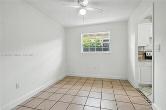 10848 NE 3rd Ct in Miami, FL - Building Photo - Building Photo