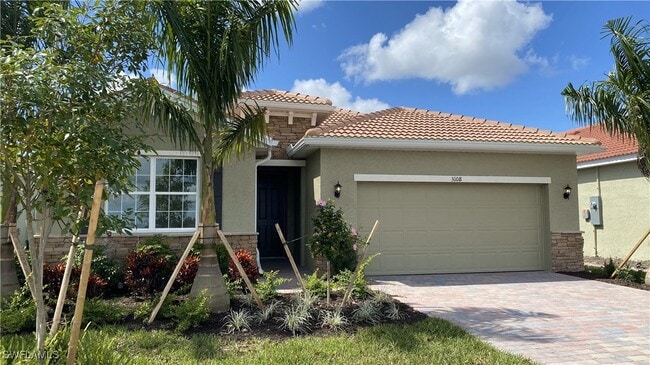 property at 3108 Royal Gardens Ave