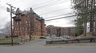 O'Connell Senior Living in Fitchburg, MA - Building Photo